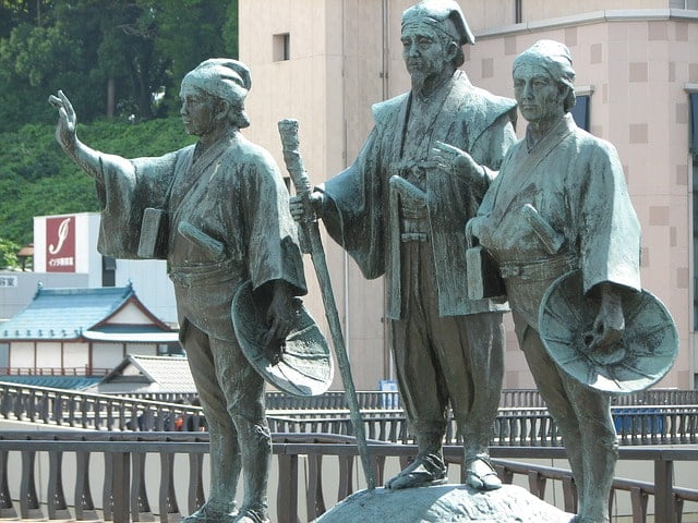 Accept The Situation story of three statues
